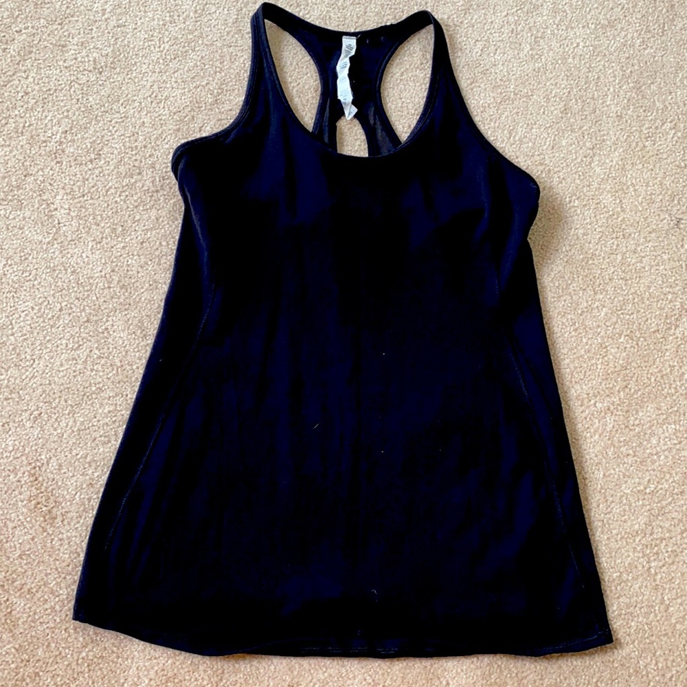 Lululemon workout tank with mesh detail back.